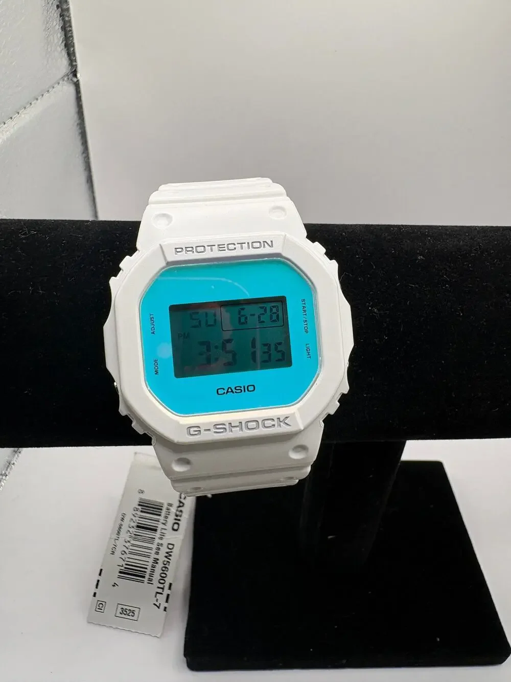 Casio G-Shock Dw5600Tl-7 White Resin Digital Watch Blue Mirror Face Nwt White